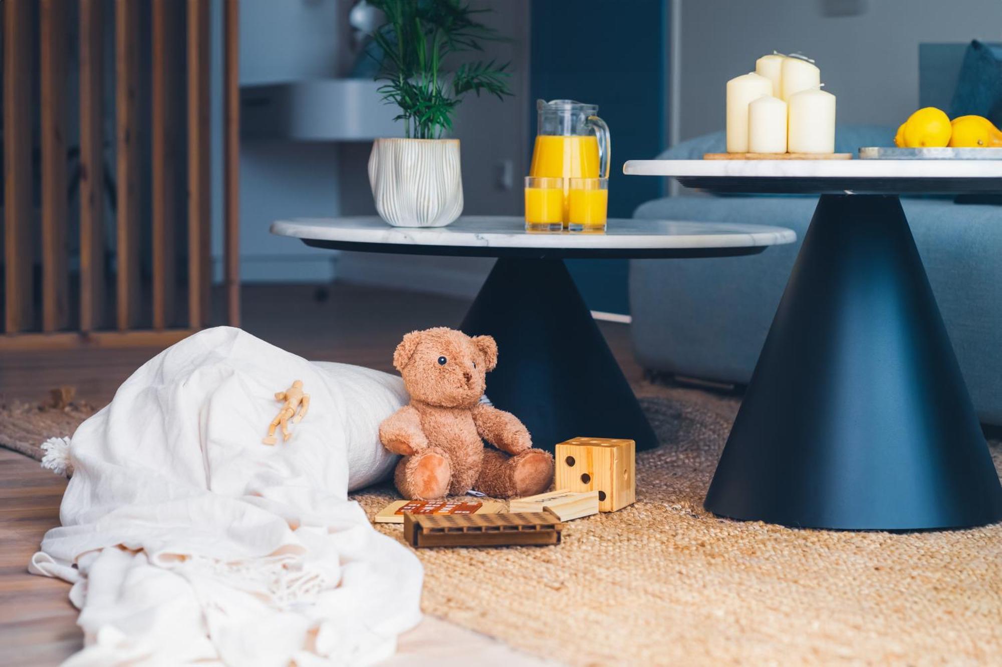 Hotel Wellclub - Wellness Family Experience - Seaview Paphos Esterno foto