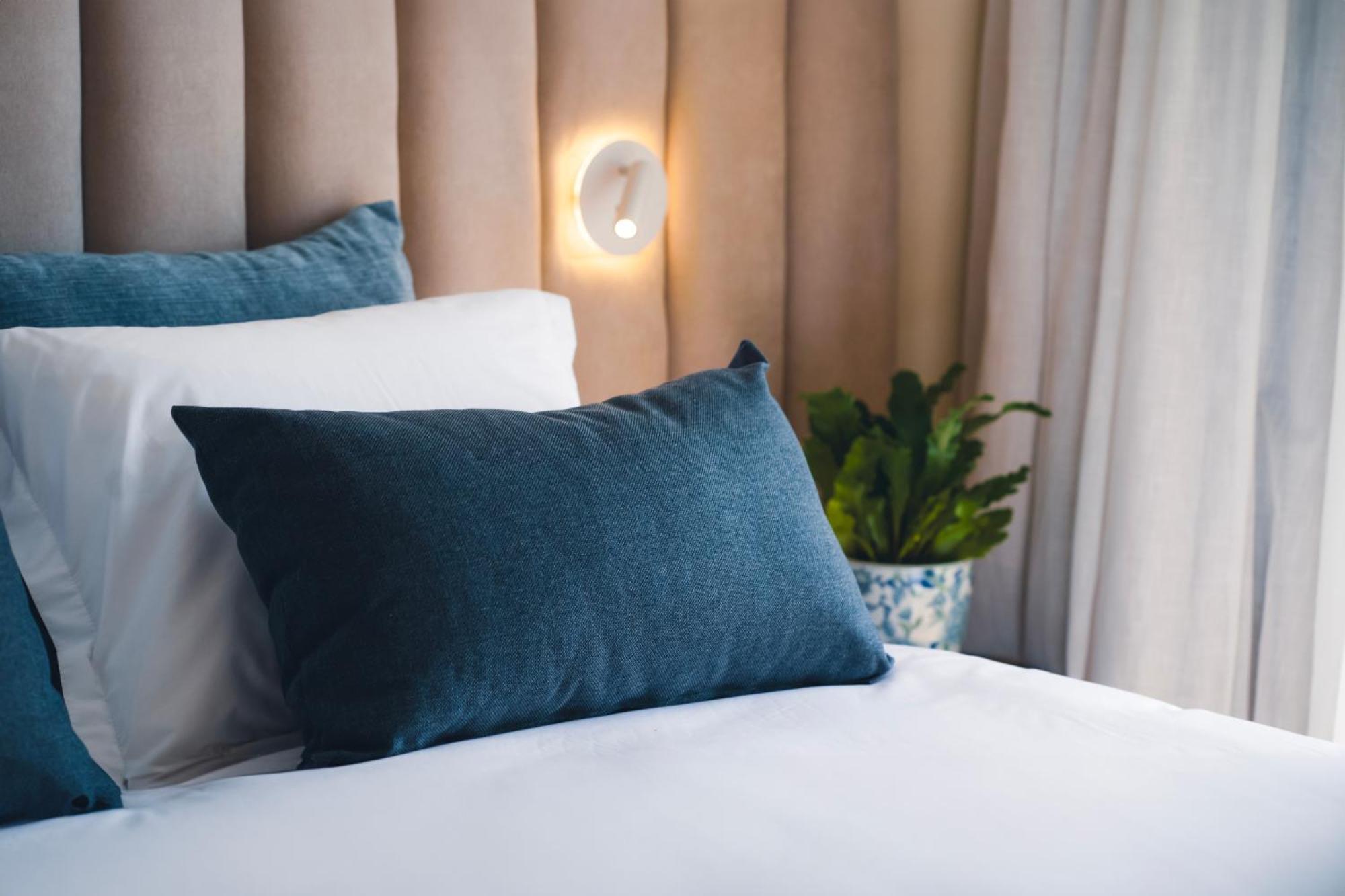 Hotel Wellclub - Wellness Family Experience - Seaview Paphos Esterno foto