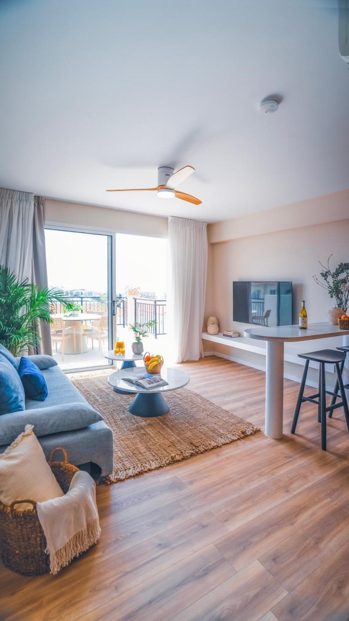 Hotel Wellclub - Wellness Family Experience - Seaview Paphos Esterno foto