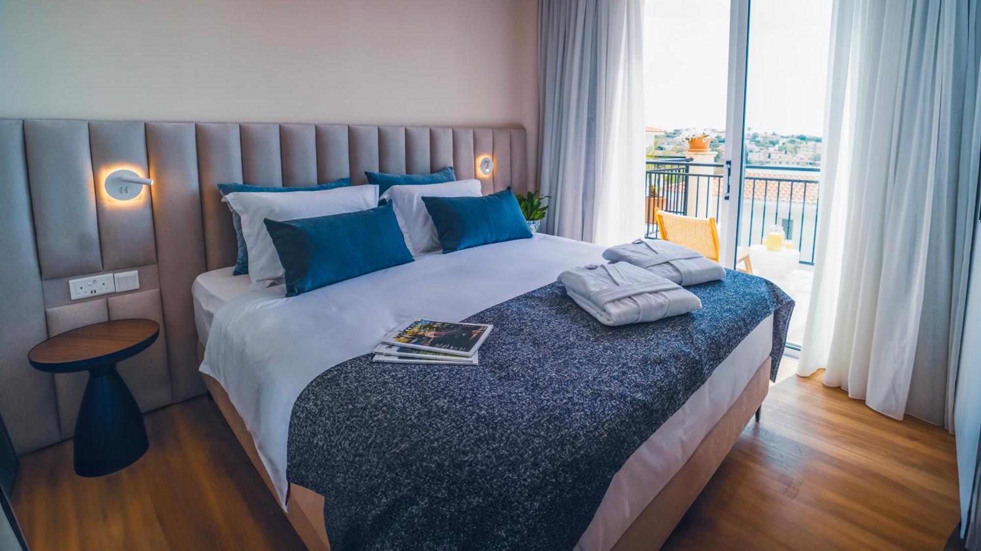 Hotel Wellclub - Wellness Family Experience Paphos Esterno foto